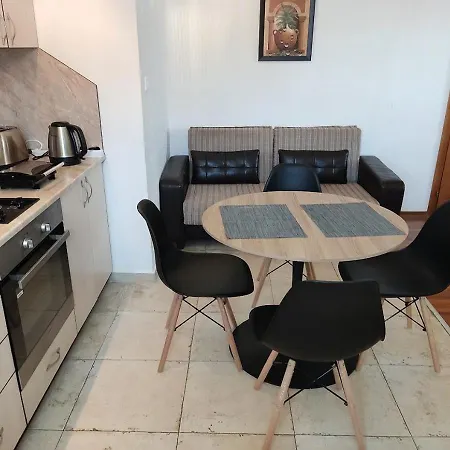 Family 2 Bed In Lejlighed *